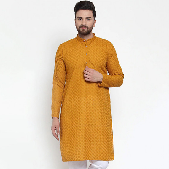 https://www.fitdrop.in/products/men-yellow-printed-straight-kurta