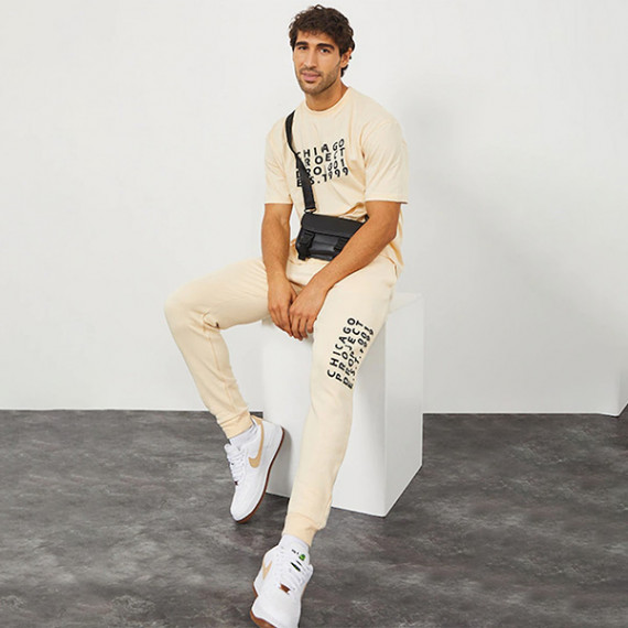 https://www.fitdrop.in/products/men-cream-colored-solid-slim-fit-cotton-joggers