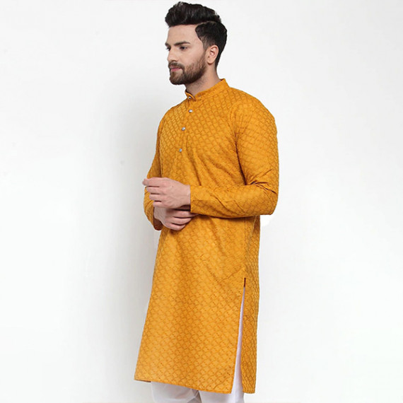 https://www.fitdrop.in/products/men-mustard-yellow-thread-work-cotton-kurta