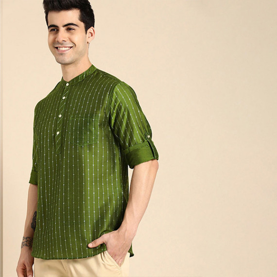 https://www.fitdrop.in/products/men-olive-green-gold-toned-ethnic-woven-design-kurta