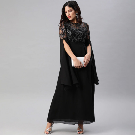 https://www.fitdrop.in/products/black-embellished-slit-sleeves-maxi-dress