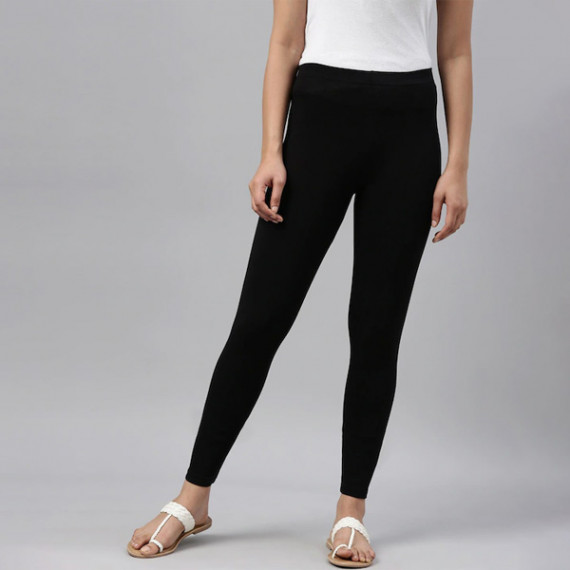 https://www.fitdrop.in/products/women-black-solid-ankle-length-leggings