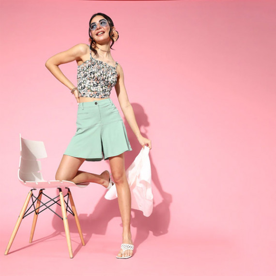 https://www.fitdrop.in/products/women-green-shorts