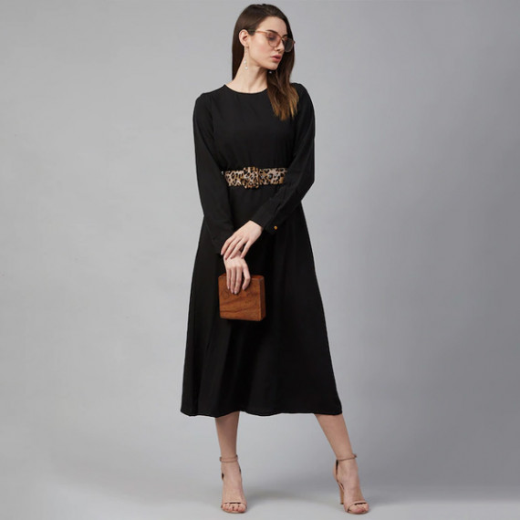 https://www.fitdrop.in/products/black-pleated-maxi-dress