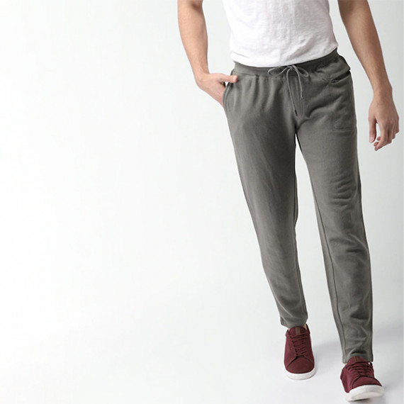 https://www.fitdrop.in/products/men-grey-regular-fit-solid-track-pants