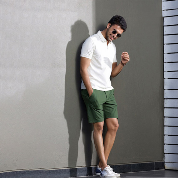 https://www.fitdrop.in/products/men-green-stretch-chino-shorts