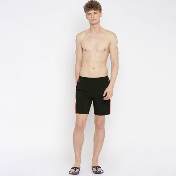 https://www.fitdrop.in/products/men-black-printed-swim-shorts-1