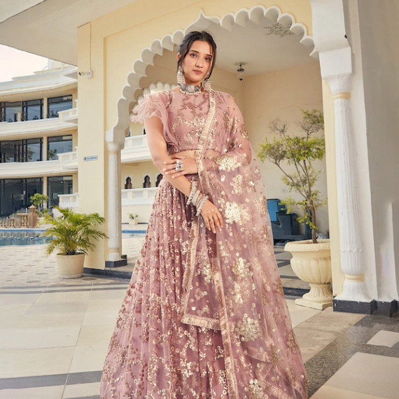 https://www.fitdrop.in/products/peach-coloured-gold-toned-embellished-sequinned-semi-stitched-lehenga-unstitched-blouse-with